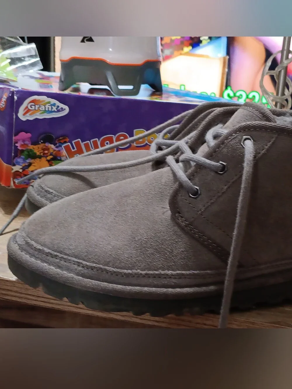 UGG Chukka Boots Mens Size 8 Gray Suede Neumel Look New On Top